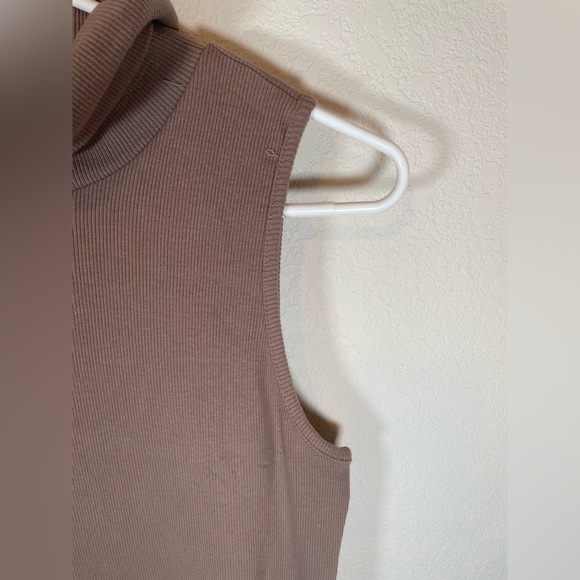 Hippie Rose Portobello Sleeveless Mini Dress - Picture 4 of 9